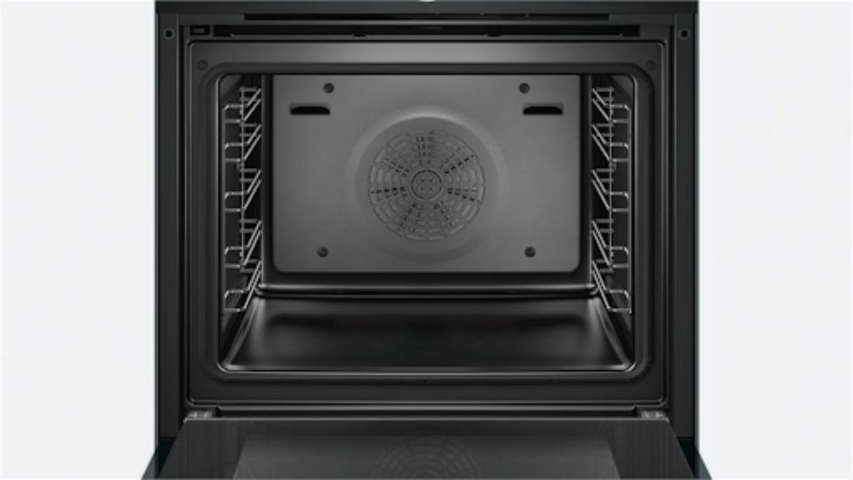 Lò nướng BOSCH HBG634BB1 được tích hợp nhiều tính năng hiện đại