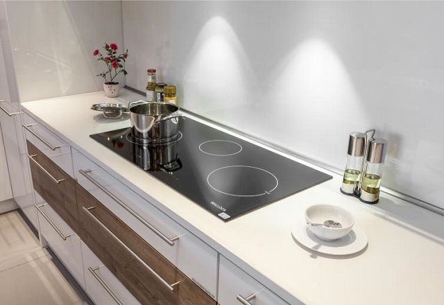 Lưu ý khi bếp từ bosch bị khóa không mở được